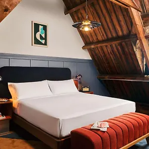 The Hoxton, Lloyd Hotel Amsterdam